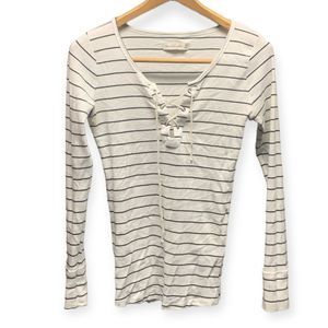 Abercrombie & Fitch lace up striped ribbed long sleeve top size medium